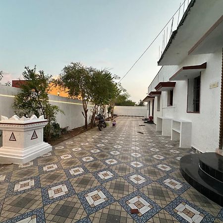 Arunachala Sashwin Guest House Tiruvannamalai Luaran gambar